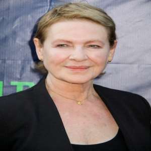 Dianne Wiest